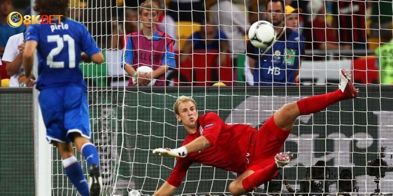 Đá Phạt Đền - Trải Nghiệm Thú Vị Bùng Nổ Khó Quên 5 Theo dõi trọng tài quyết định kèo đá phạt đền hợp lý