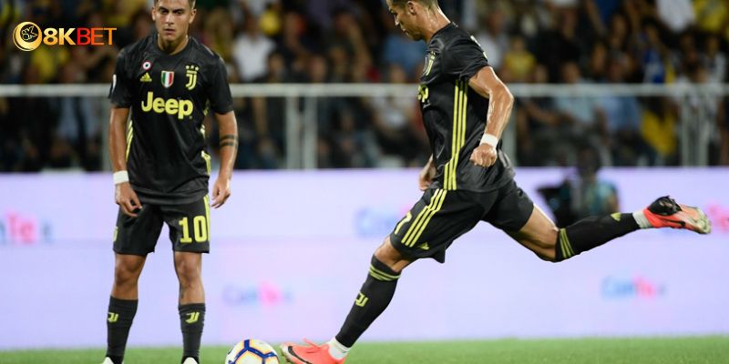 Đá Phạt Trực Tiếp - Chia Sẻ Chi Tiết Luật Lệ + Bí Kíp Thắng 3 Đá phạt trực tiếp và luật lệ cơ bản